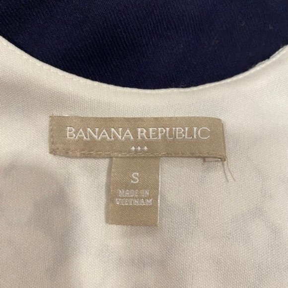 Banana Republic Cream Lace Tank - Picture 2 of 5